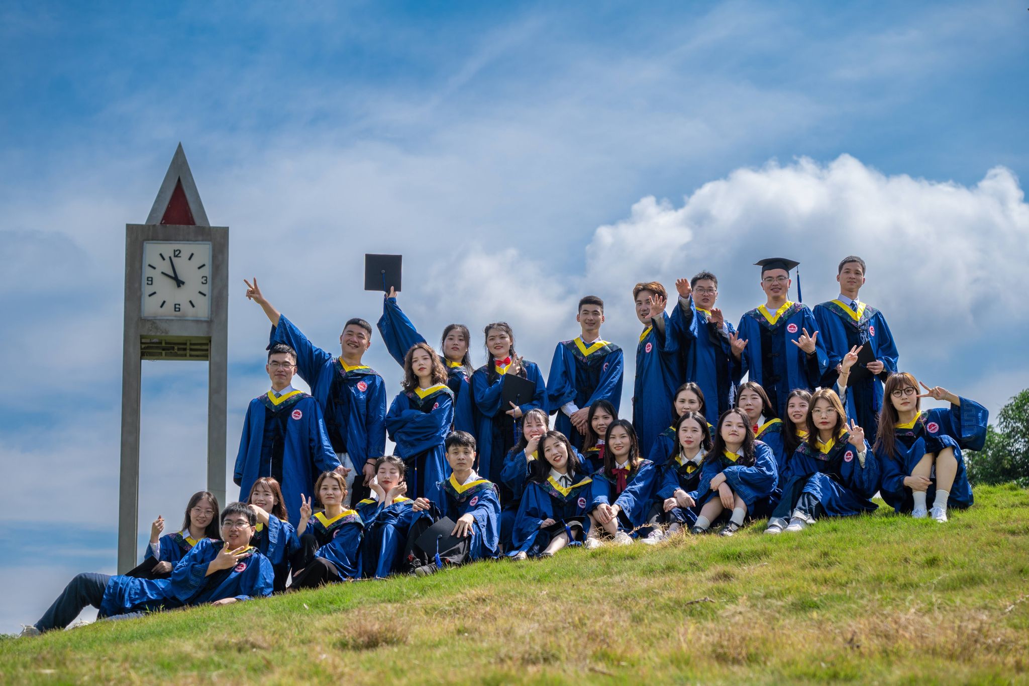 21CB272ADFFF83A8592792BACC0_0E32A802_565DF 21CB272ADFFF83A8592792BACC0_0E32A802_565DF