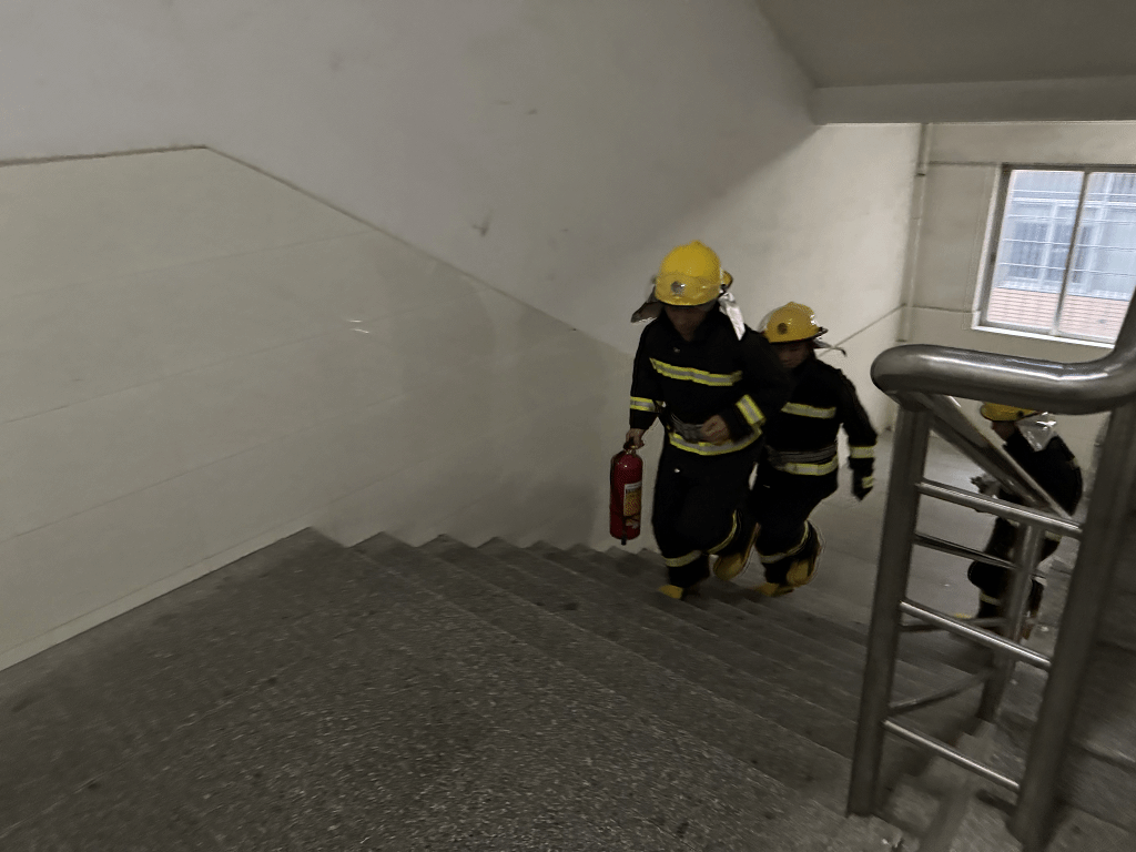 5A90976CAB9305C1E0A1A2C25CA_73B902A4_56319 5A90976CAB9305C1E0A1A2C25CA_73B902A4_56319