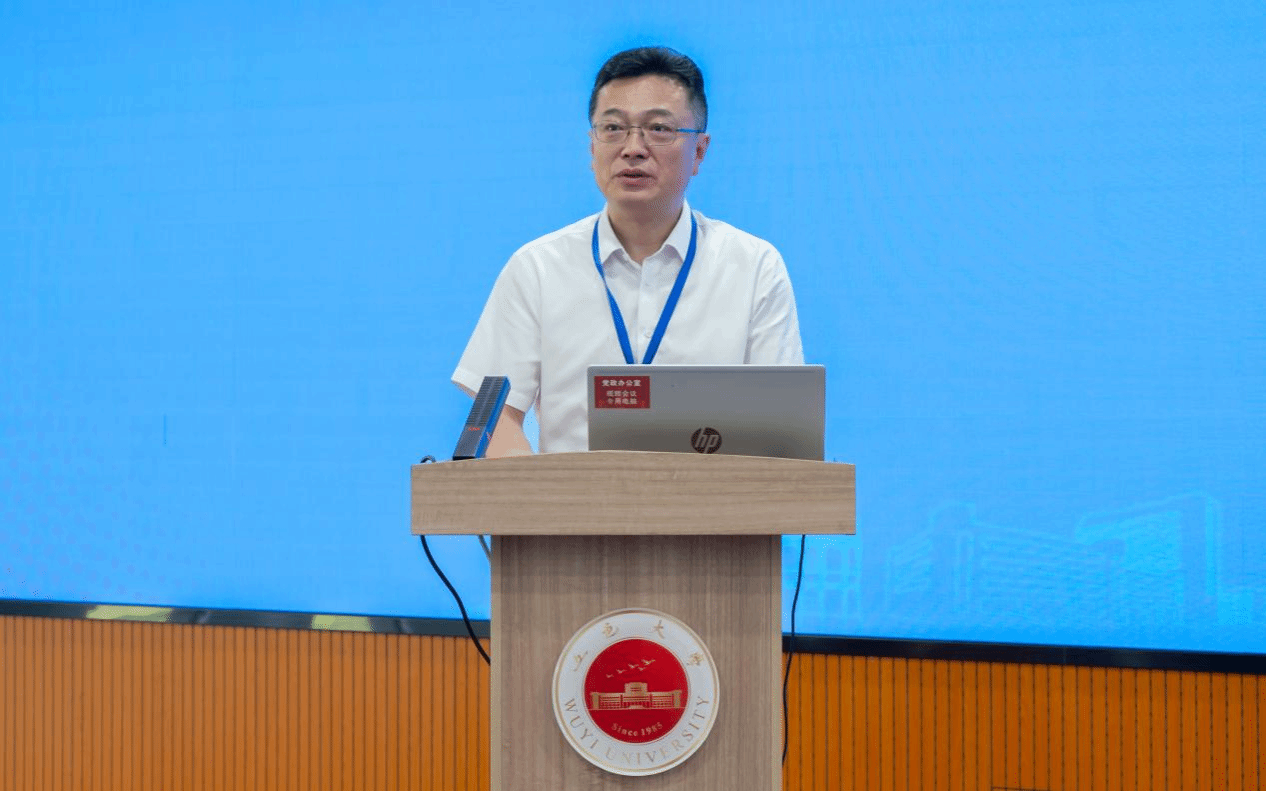 052C331A22B3F17200A8B3B6E1C_21A31D65_4574D.png?e= 4574D