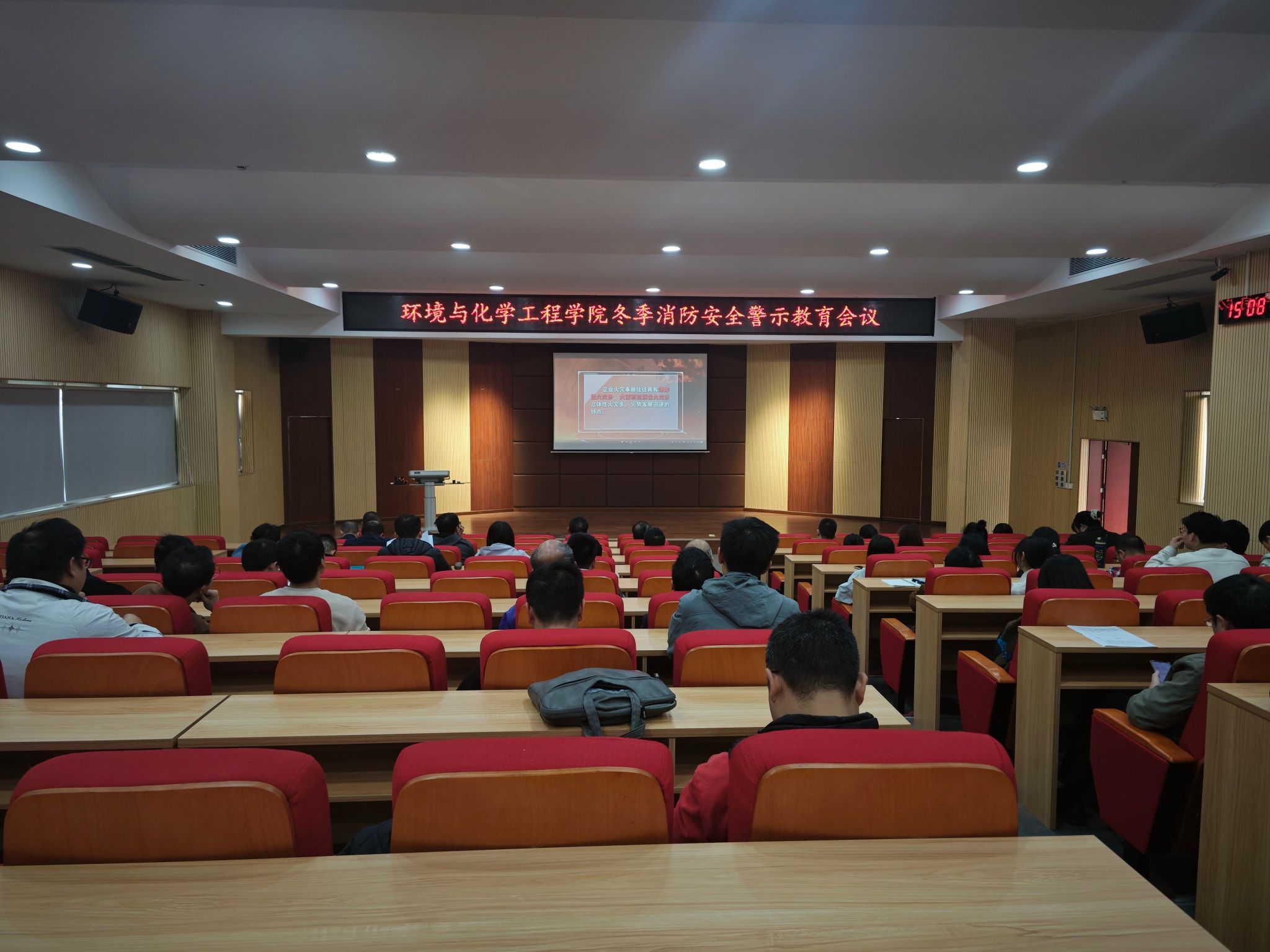 D3106843AAE41FB513D31BF41BC_0A0F3BFA_4927E D3106843AAE41FB513D31BF41BC_0A0F3BFA_4927E