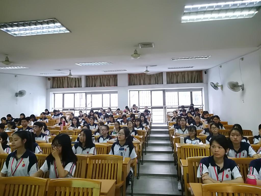 C2ABCEB424319FF4F3DBC916470_32D37569_1A586