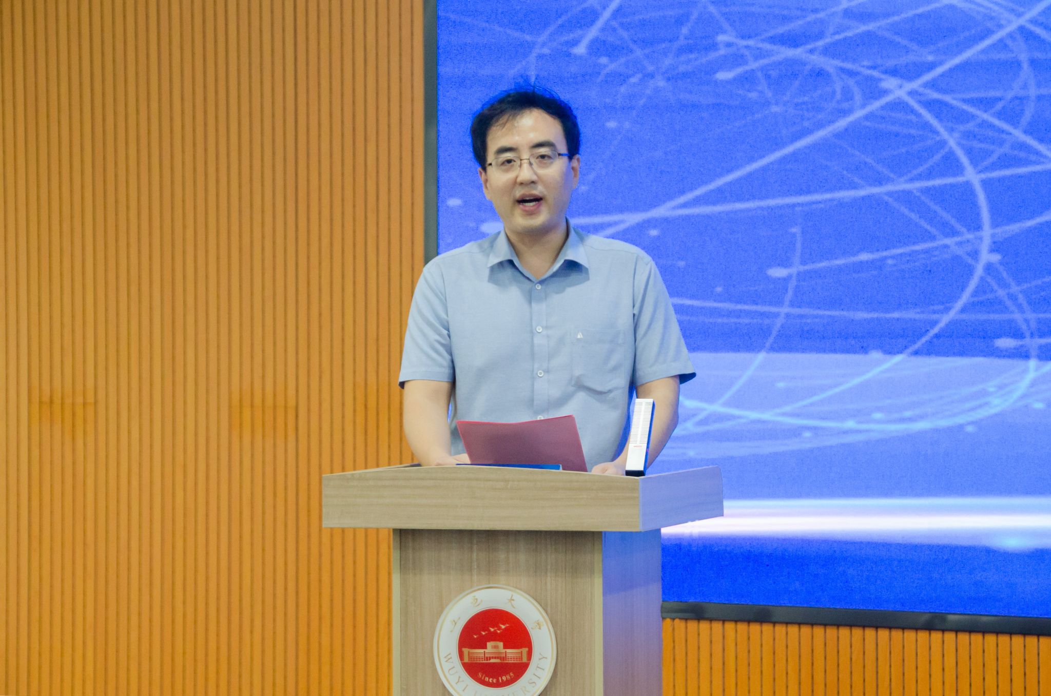 6A42C4DC99FFE21B35144286EEF_FBB5C249_551DB