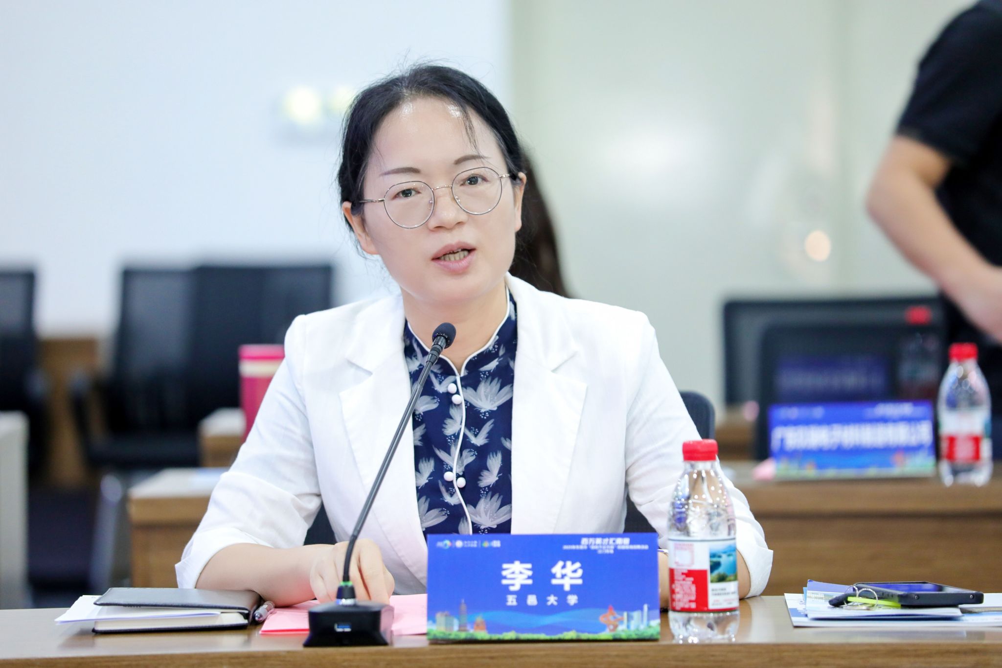 DDE6AB15E5E2CFBD621E001811C_2E813DBB_33145