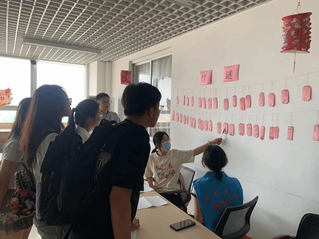 210C836E00AB3B8337A7139A852_5C01FC60_556CD 210C836E00AB3B8337A7139A852_5C01FC60_556CD