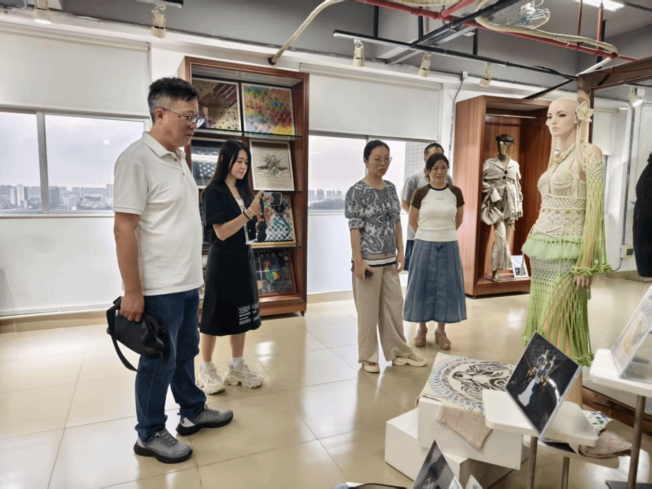 E46C63D944D465D6DA1DB8BCC42_17FF3F82_8F029 E46C63D944D465D6DA1DB8BCC42_17FF3F82_8F029