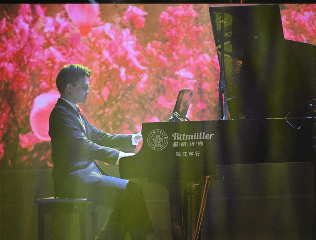 7AE93F5ABE3D337C700E0417F78_EB24CE0C_638C5