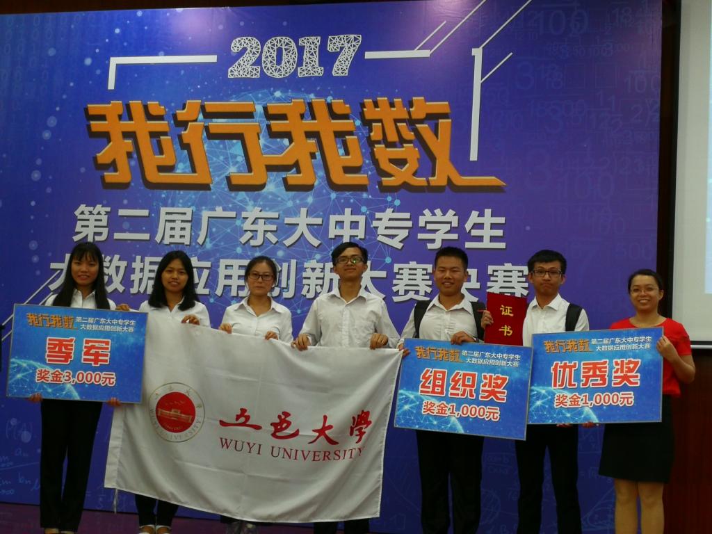 39D6D4F954D61B7E42A7D07B821_560A9212_1B78E.jpg?e=