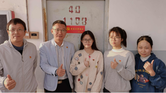 03551DF6CF7767E50EE240DED03_160E0BC7_A690F 03551DF6CF7767E50EE240DED03_160E0BC7_A690F