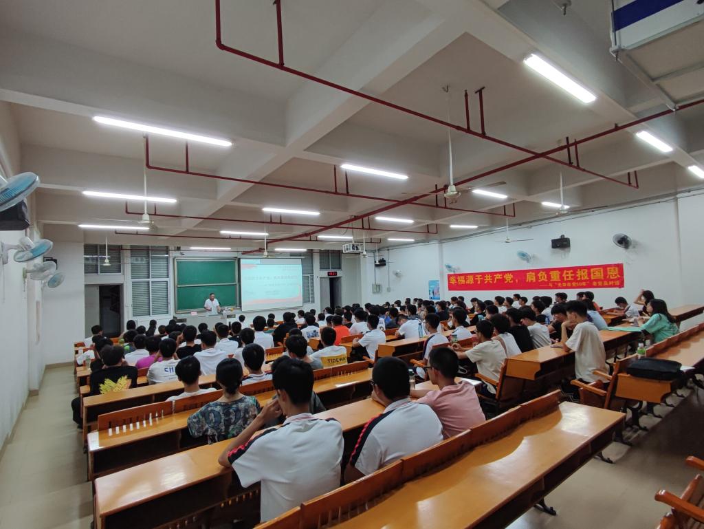 8AFB1B0FE74D65AE661405CB072_3F8D8770_18ECF