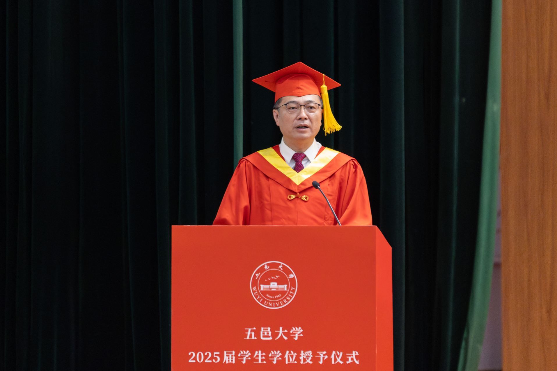 337199CC77F75475DC8492E789D_CFF4FAE4_2AE10