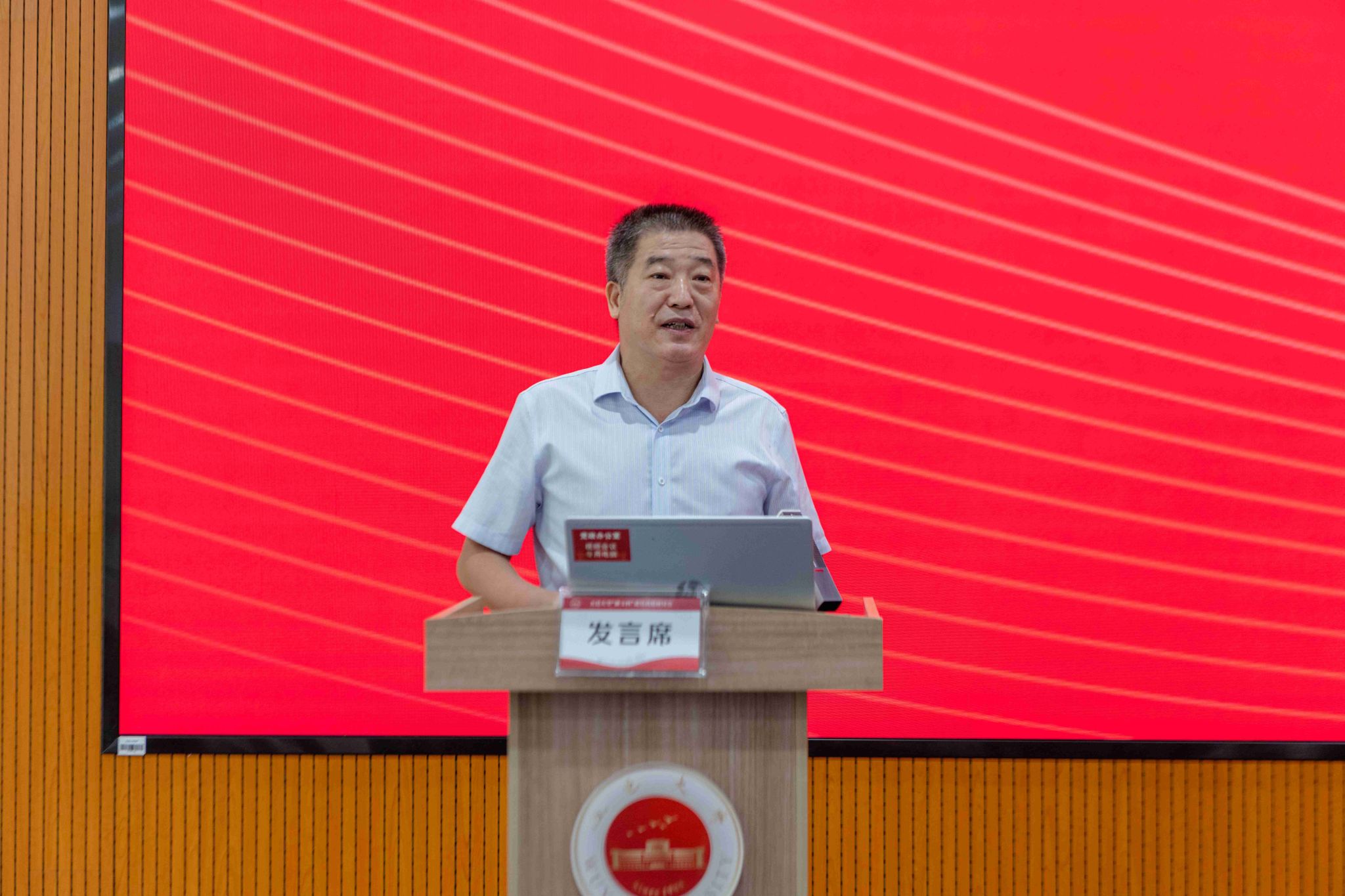 8A55FE0455FFD460CB6F3D052B7_0B478ECD_47A64.jpg?e= 8A55FE0455FFD460CB6F3D052B7_0B478ECD_47A64.jpg?e=