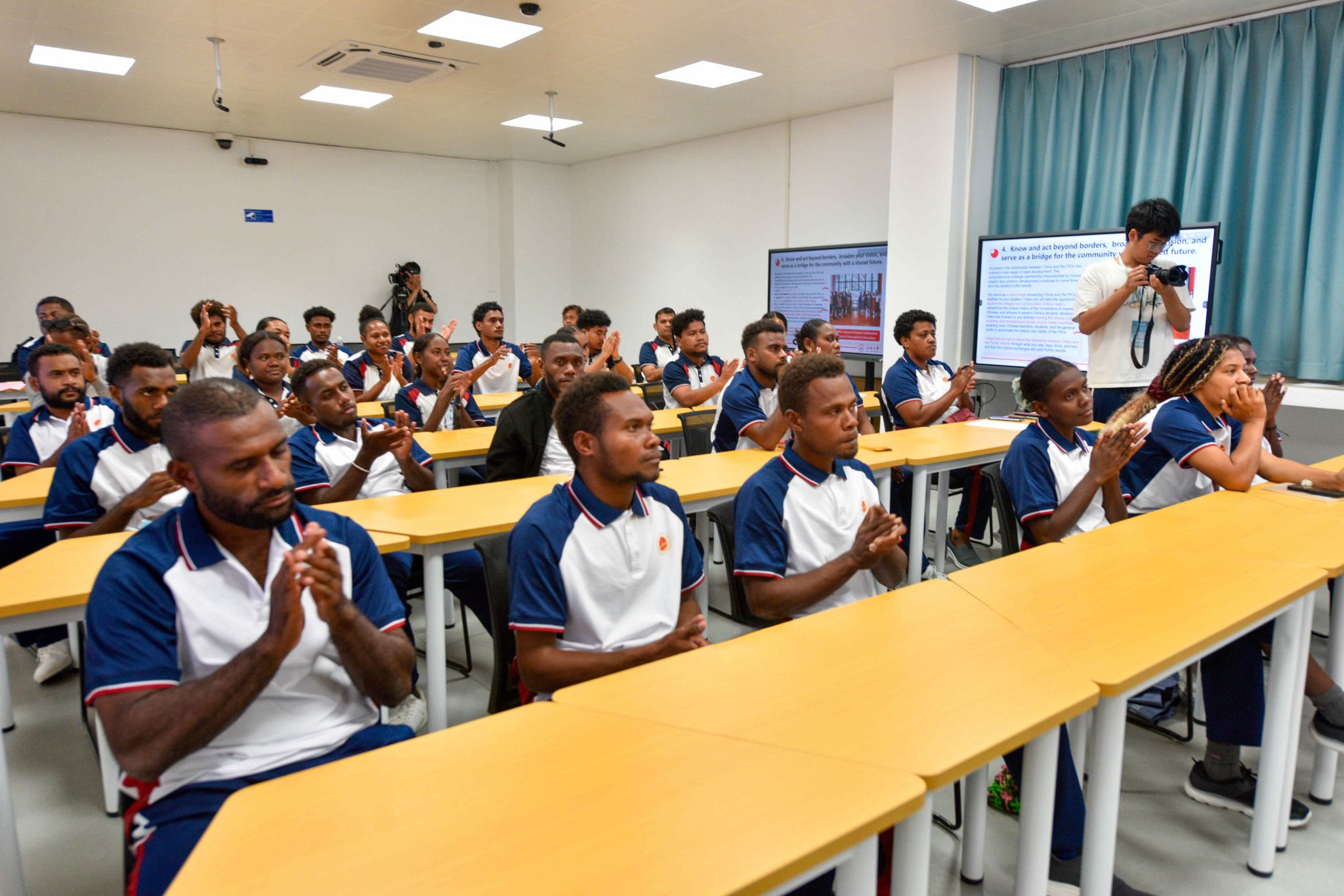 3B4166CCE7CE6E3C0A2E825B63E_BF368F2C_4F827 3B4166CCE7CE6E3C0A2E825B63E_BF368F2C_4F827