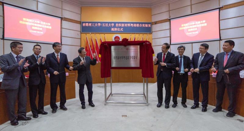 3748DA135F2545EE95BCDA72C1E_00DB9590_C9F8.jpg?e=