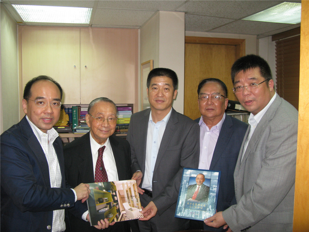 B23985EA602DAAB5971A0CAFACF_B15041C1_3AA63.jpg?e= B23985EA602DAAB5971A0CAFACF_B15041C1_3AA63.jpg?e=