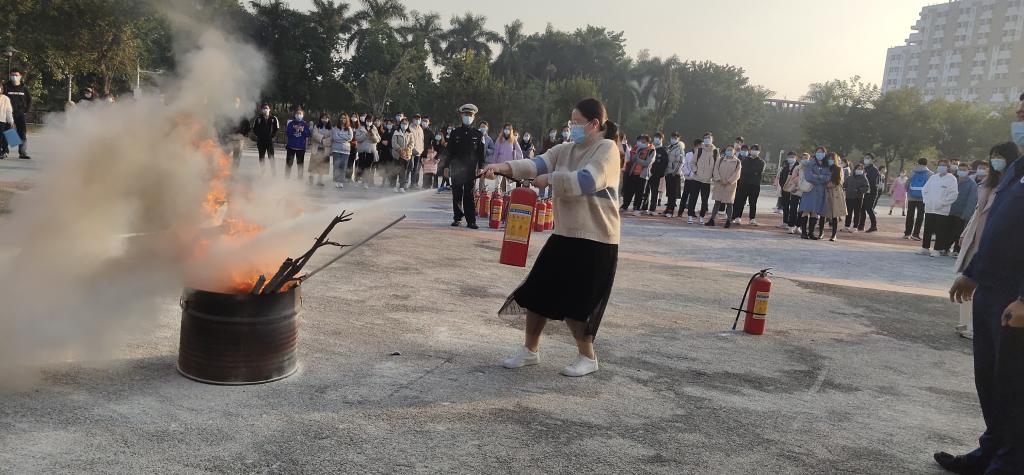 B715FE67D960276CF77475C4FB9_A8E7D354_159A6