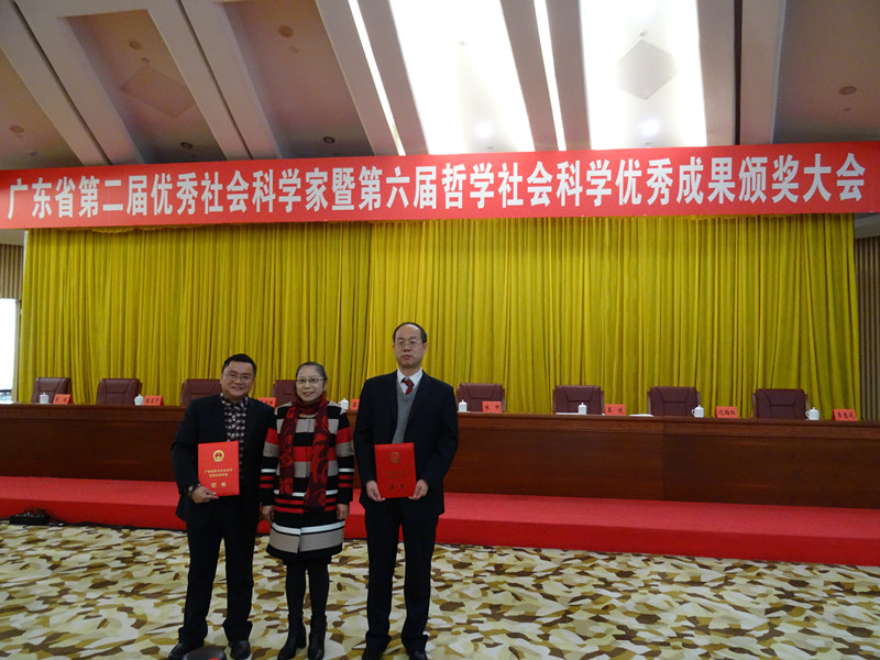 A4E49D3A2411618CB8CD12556BD_E08BCD43_33D20.jpg?e=