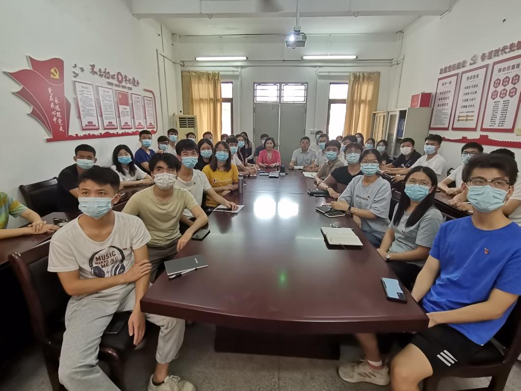 1C823FA01333FDA56CEB005B2A8_002DD540_196E8