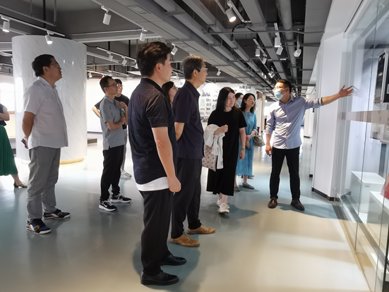 0773764C4EB397601F8DD3A532C_AE692F77_7C45B