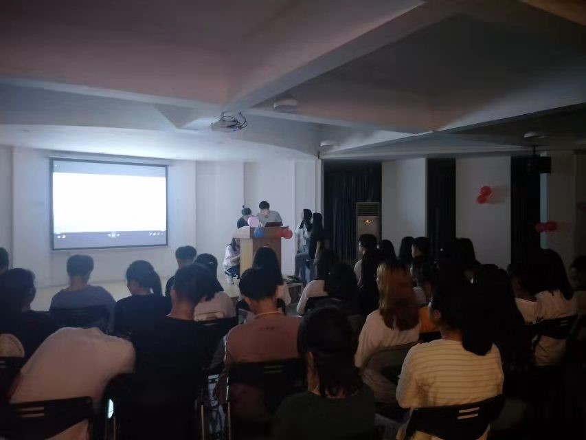 D22754D98BCE4A28DA05D95FCDC_20A2AFFF_E881