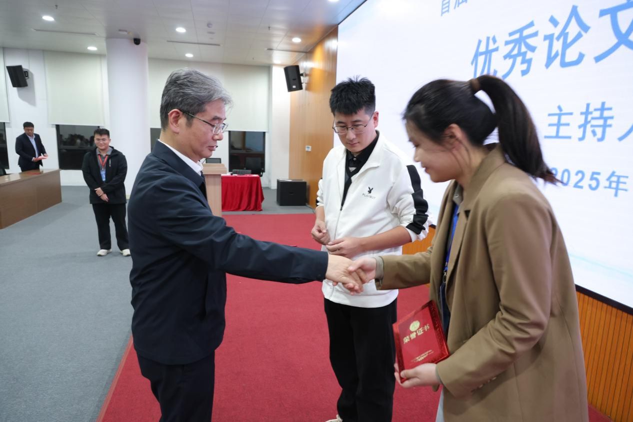 BC5644889EA852F688D73C5E66F_3C0FA081_1B318 BC5644889EA852F688D73C5E66F_3C0FA081_1B318