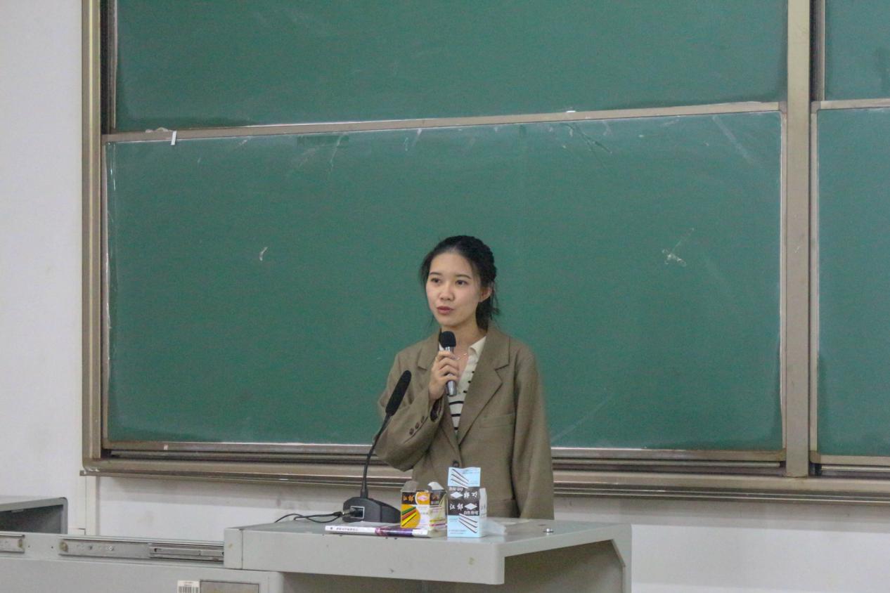 6CBA9285D3B609D24A42330BA03_AFAC6B4E_16C04