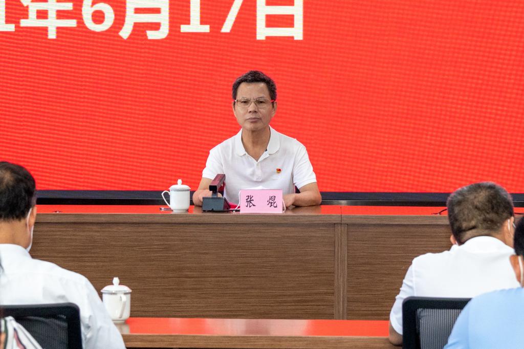 30C4C6E5963402676CA0A2E4DC9_78609767_169AA