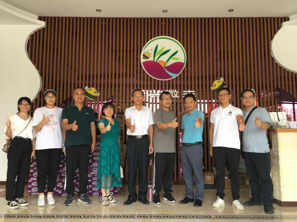 5D1D8A84EDA9A0BCFD2B9155D14_7AAE7557_1D551