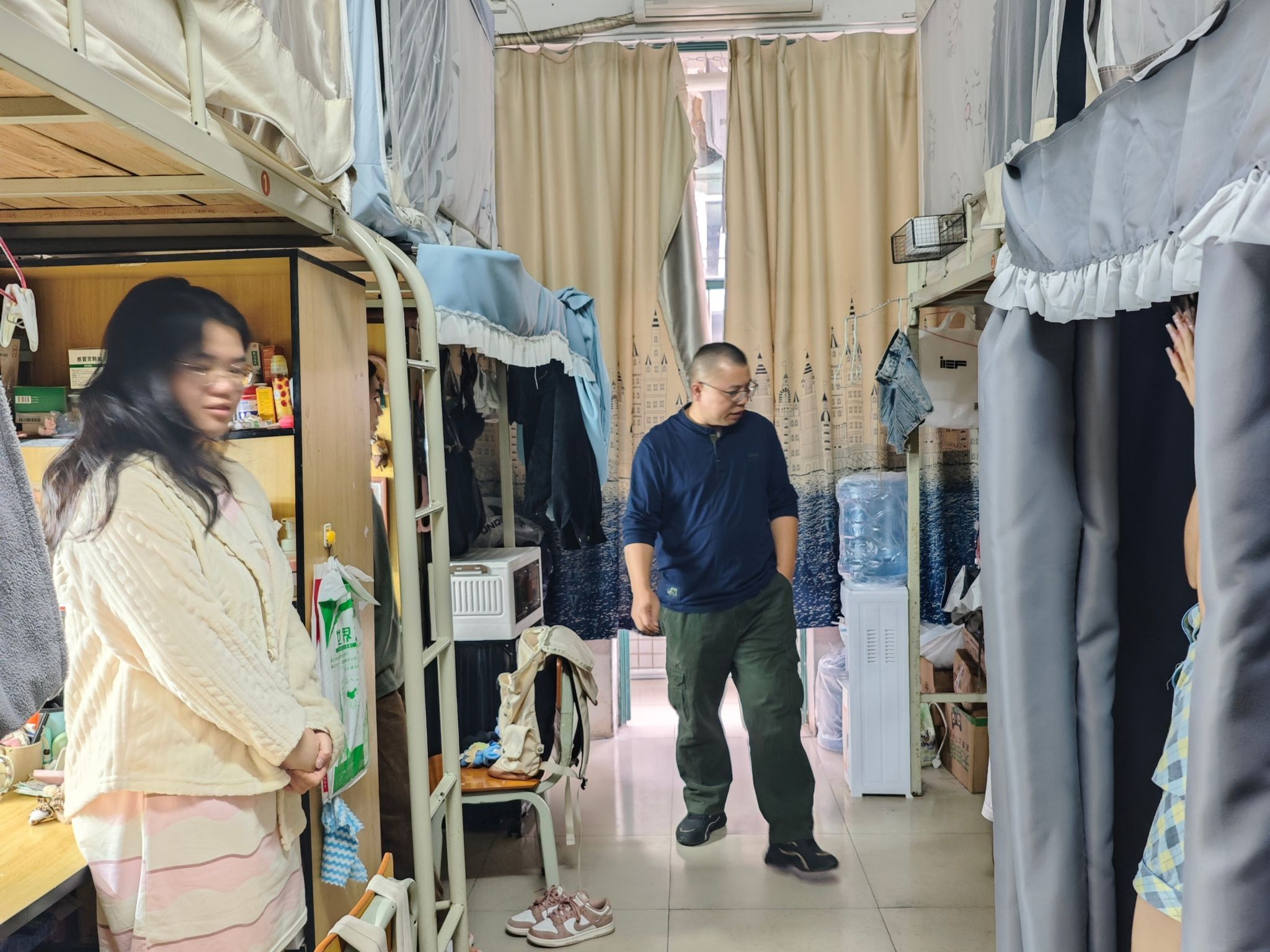 F8069000ACB09EDF0FC8A51FDDB_7D423AC0_61DFF