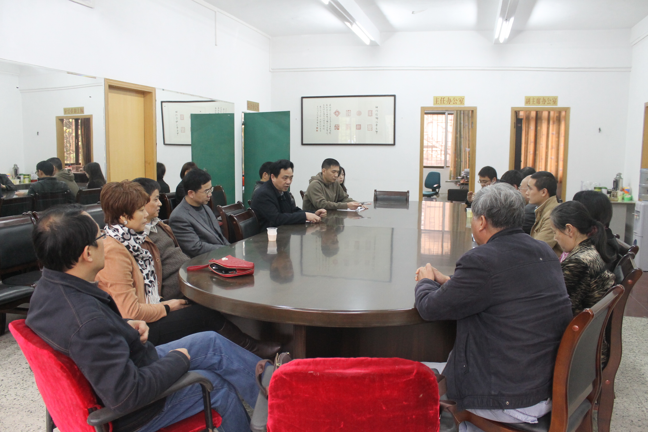 2E0D8AB67E21A98B31009A76DBA_9EA91531_15CD47.jpg?e=