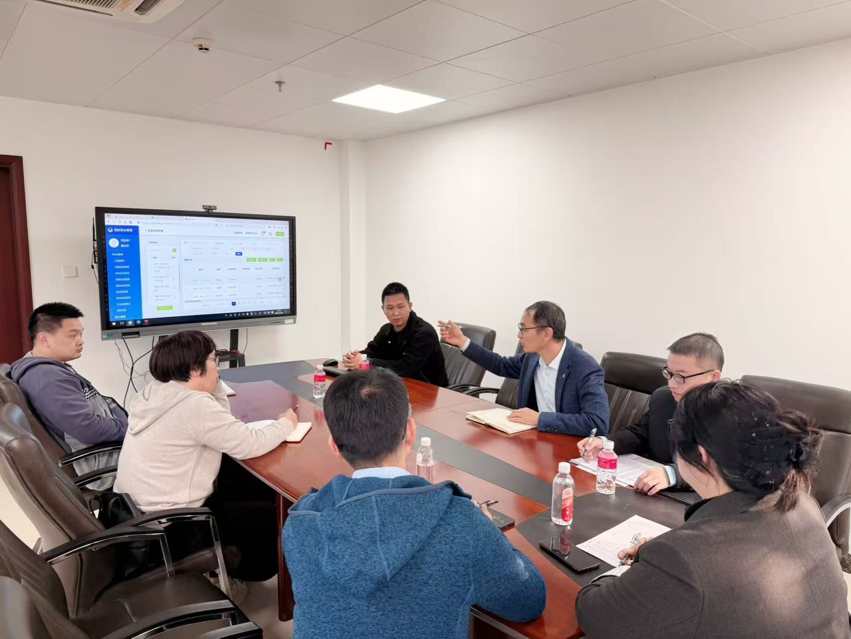 2E32C5B158C7BC124D427A12EEF_FBFDBC2D_3254B