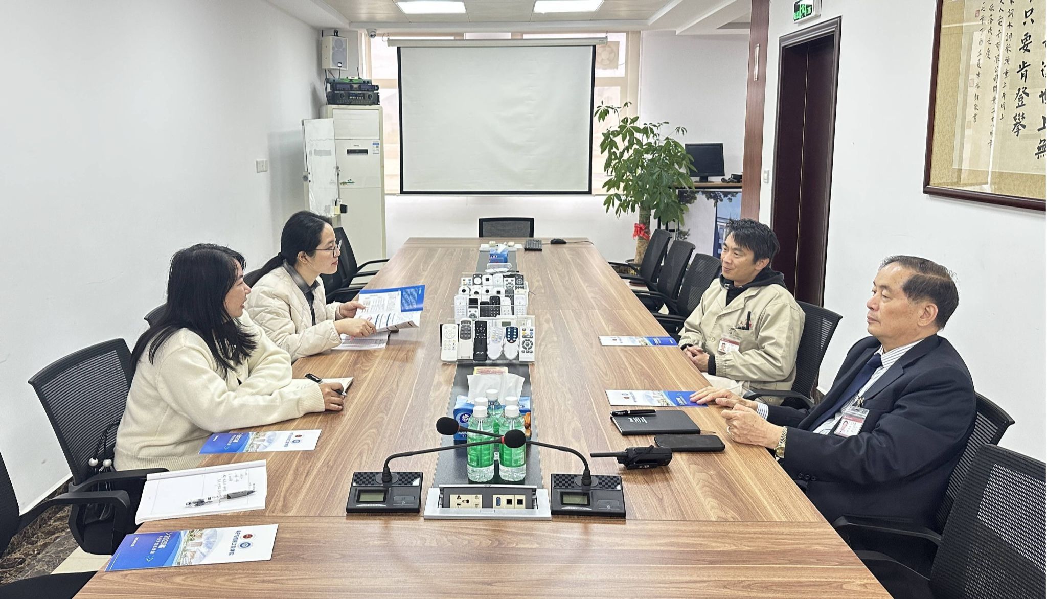 2124A8D3E0234ADC5E478FC3C43_7FB2CFF9_5AC2C