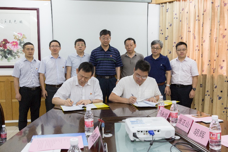 EB2E5AC4A1EEAFAAC1B927851CA_A70793E0_3A446