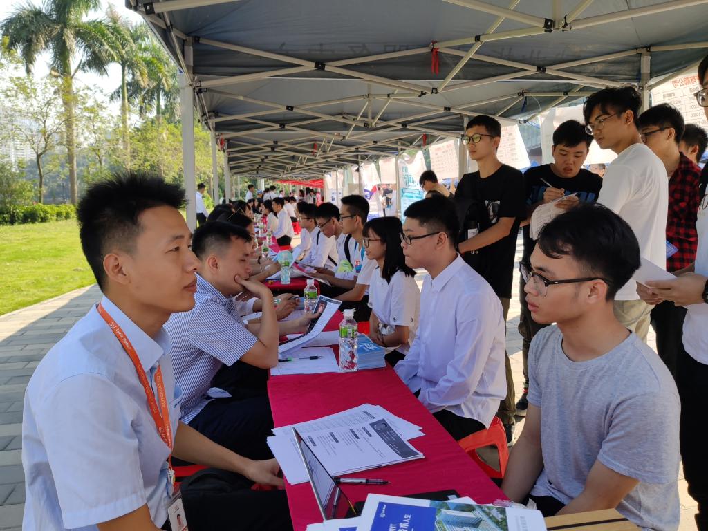 4527A4E4C3BC9C798B819CA7A1D_C385CC32_208D5