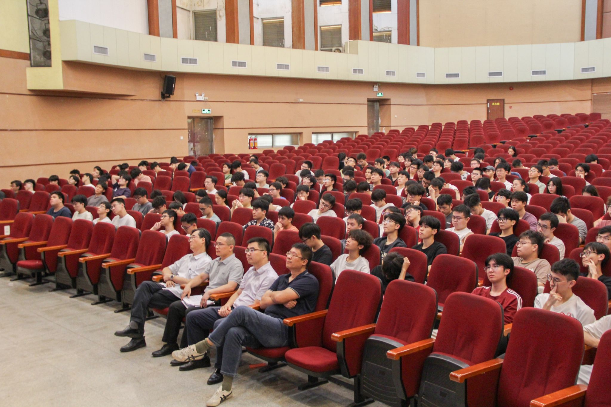 6FF484B0749F0530542C9F3B5DF_98C1539B_5A2CD