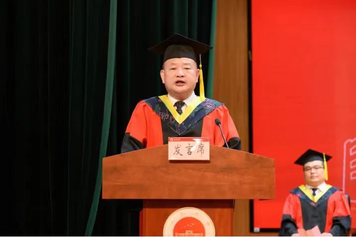 CB19FF3C52E5D6A9AEFB07151D5_A637C72F_80AD