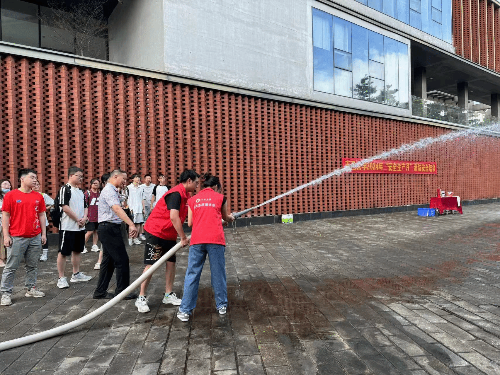 A96FB4834FEDDA046462EC51519_E5BD8478_13A7E8