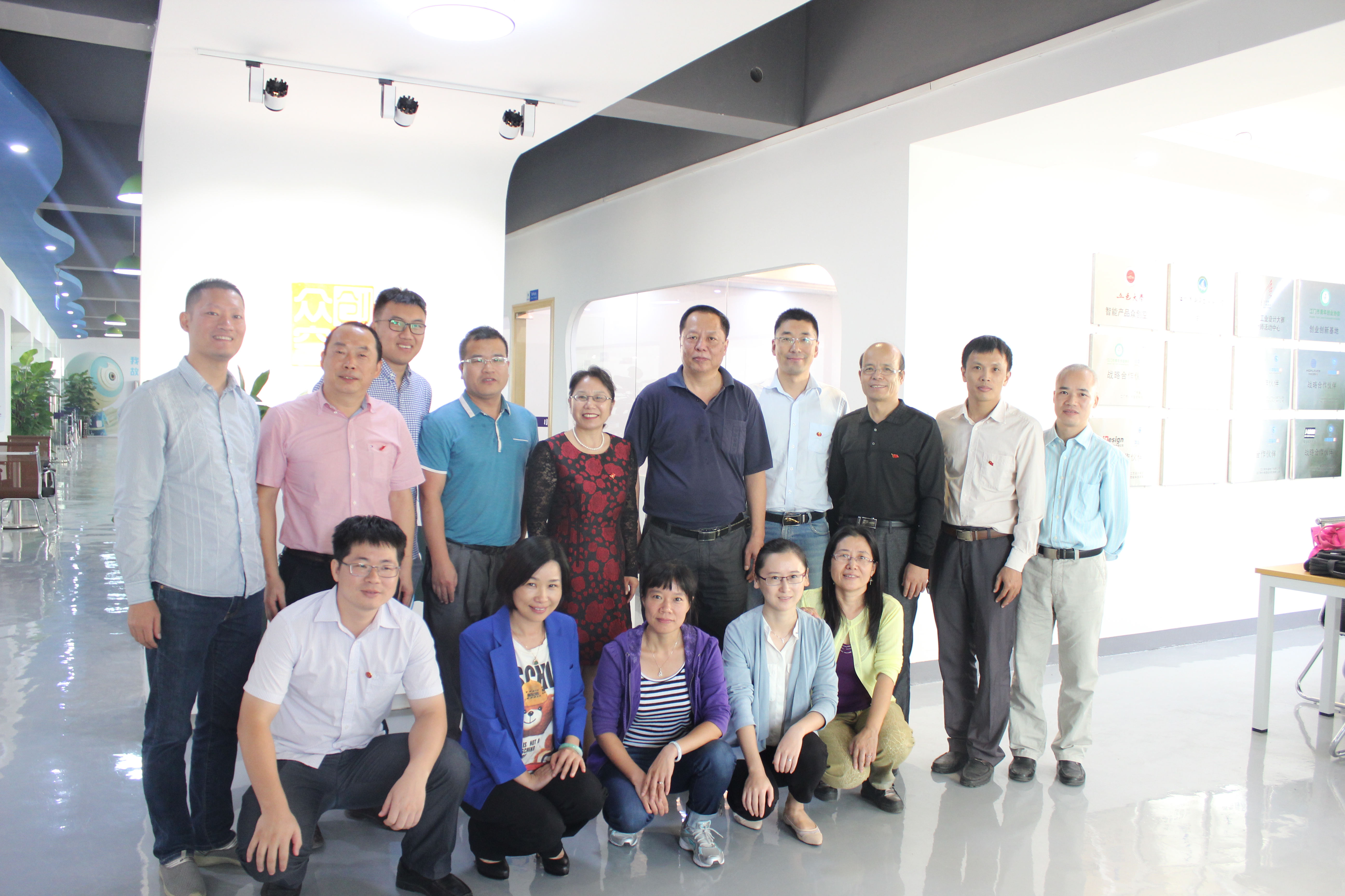 A42EC842A2C16360EF32D513E00_F0DFD0DD_528A64.jpg?e=