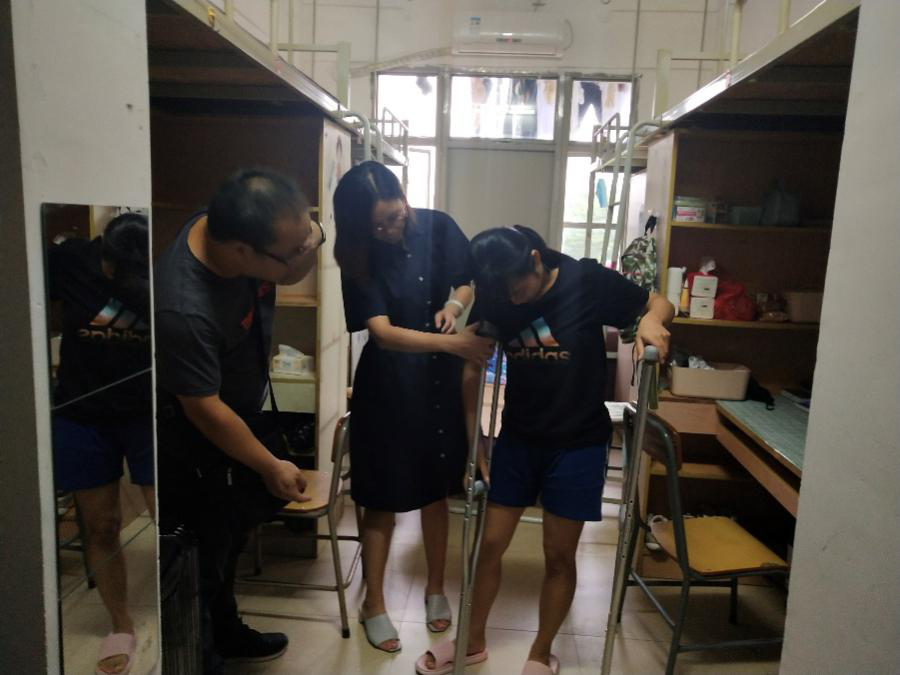 A7516CF4F70B1B9254D47319717_13576C2B_81356