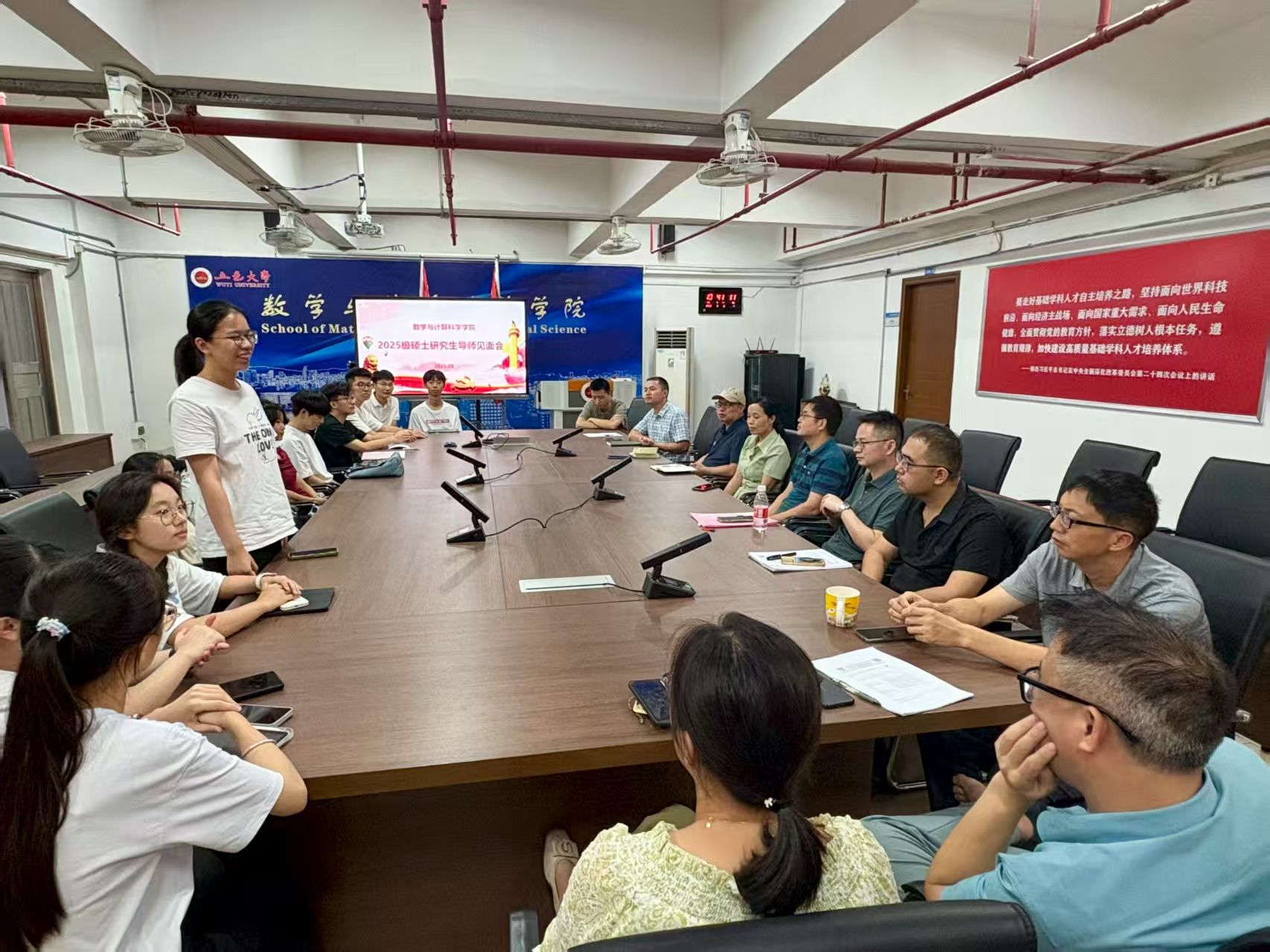 98D1636E3CF3C5DBEAF877FC986_2D939FD4_498FF