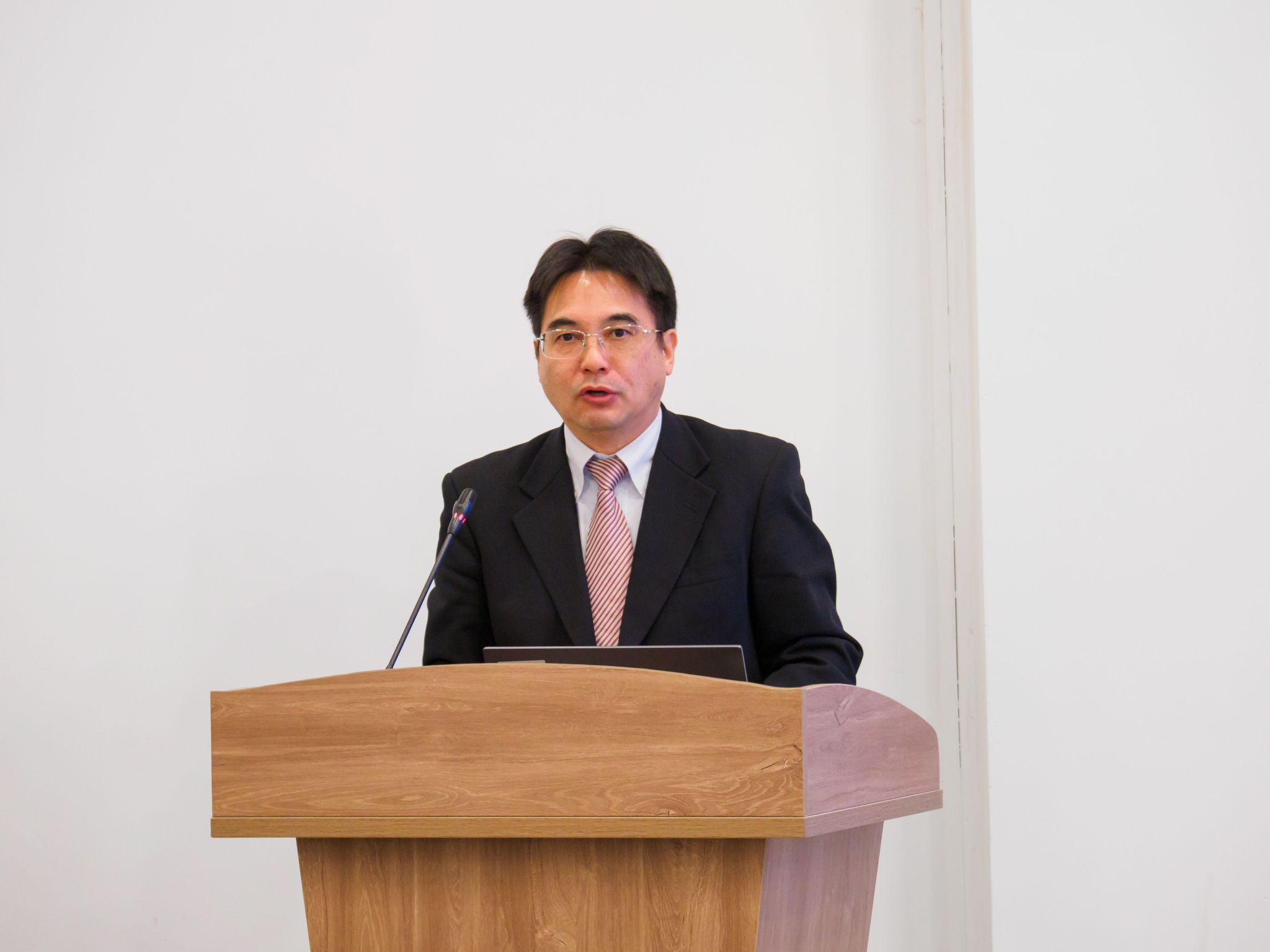 7BF43F870F9AA8DE4B1CB95B043_38195261_233E5