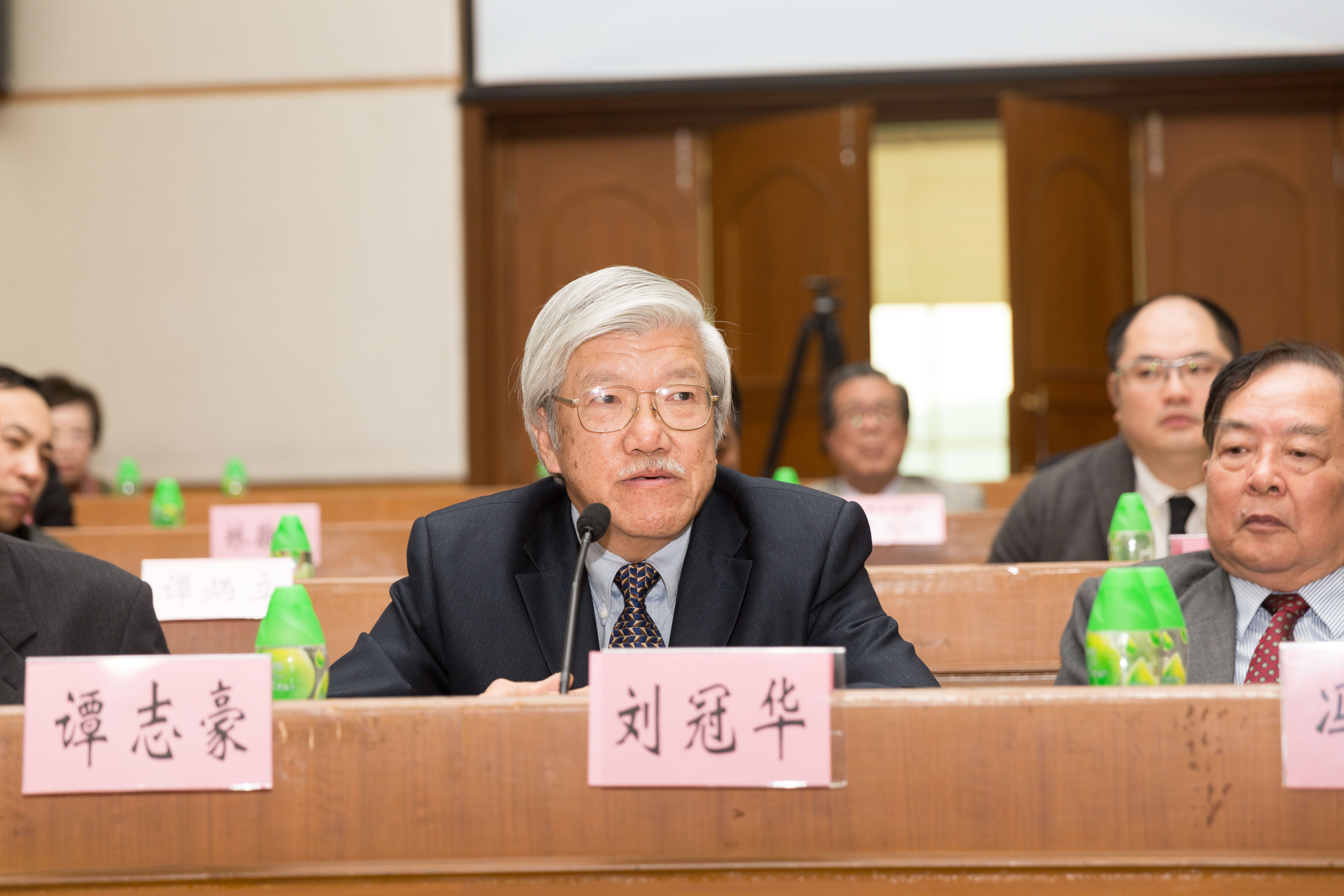 58230E4A4097B70CE96FD7B1A5A_5E051142_1865AA.jpg?e=