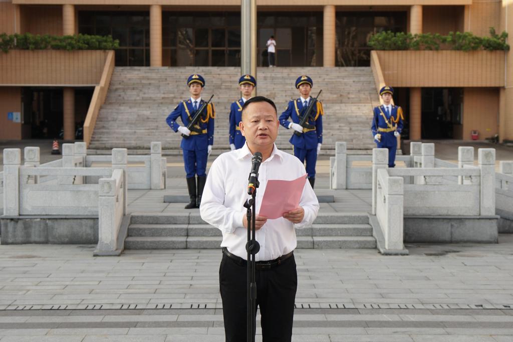 D4437EAE27356A1EA909DC36A06_585C5DC9_154E6 154E6