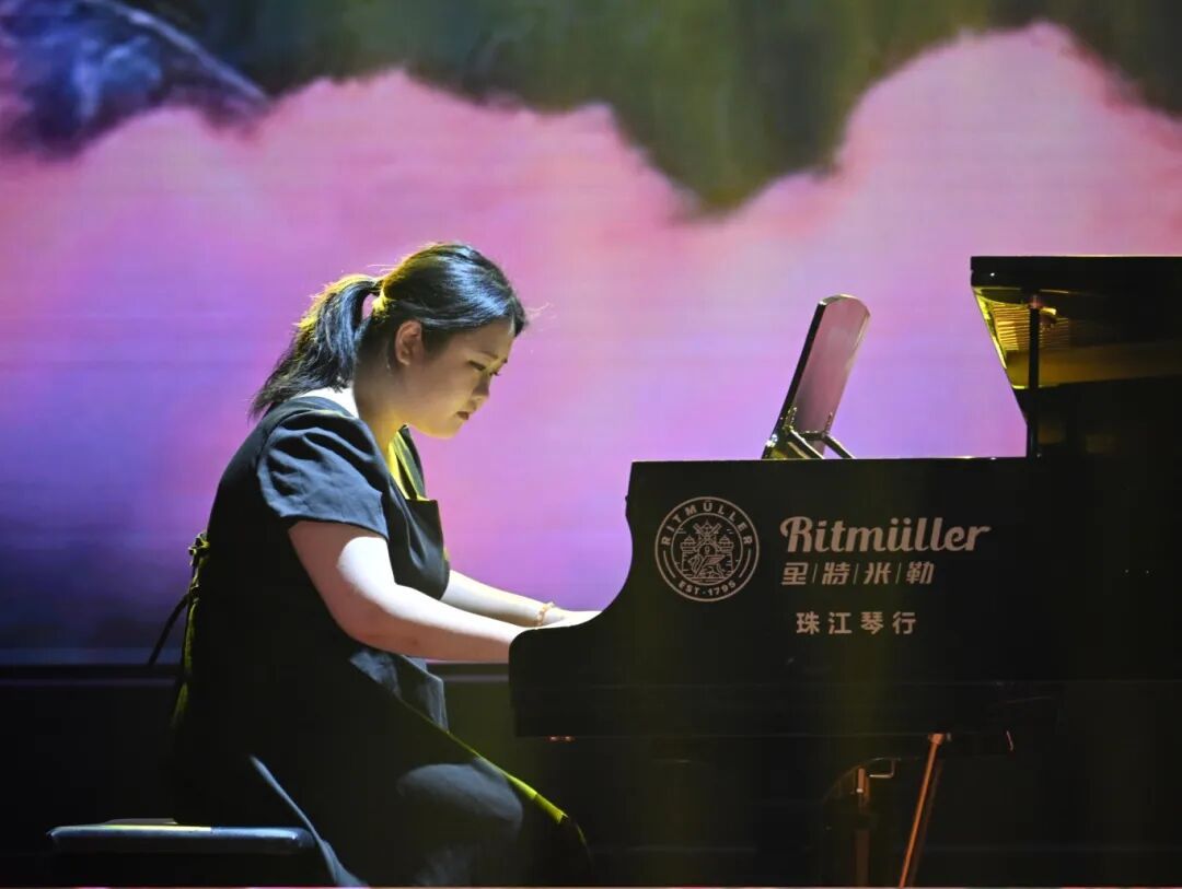 378073F1A8904B3903F480FA56D_7703361B_FEF7