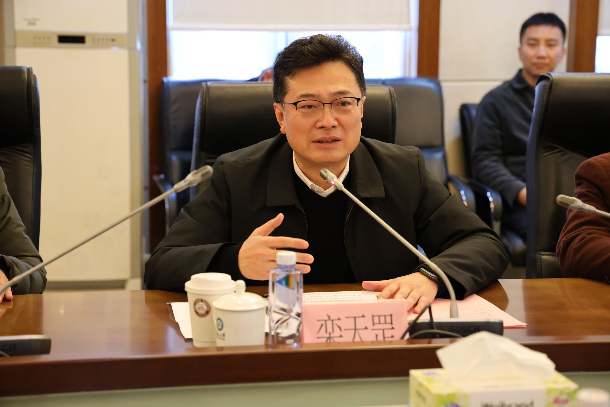 72F1AA7B1A13D3B2F5F3B46D9C9_E51108F5_30D4C