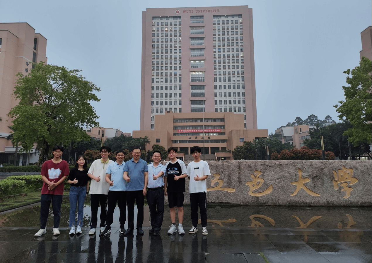 8E808E6357EF00955E0C64A177C_1DDDA9FE_8AF30