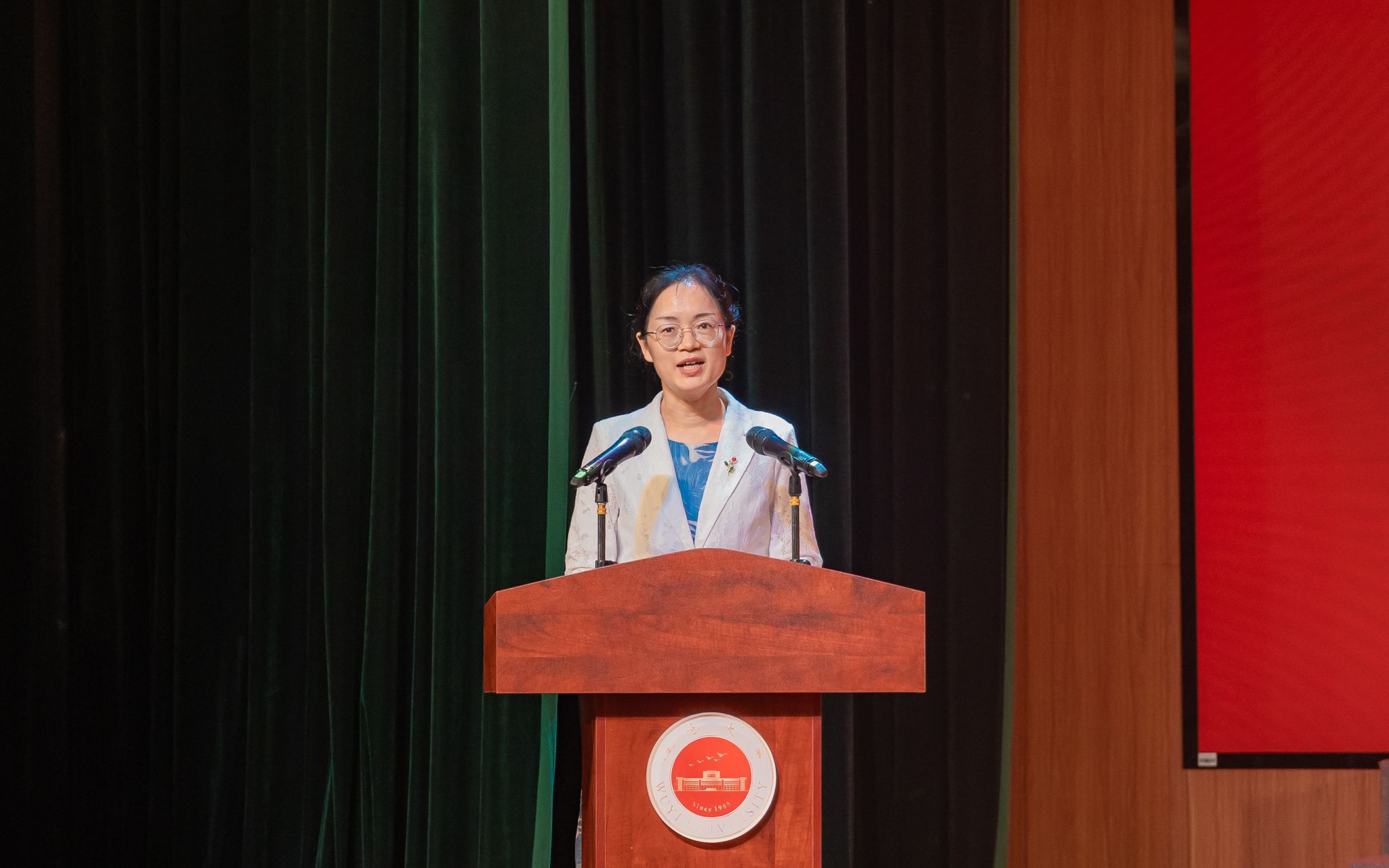 2F68A92E6D079927F20604CB5FD_036A6A65_3407C