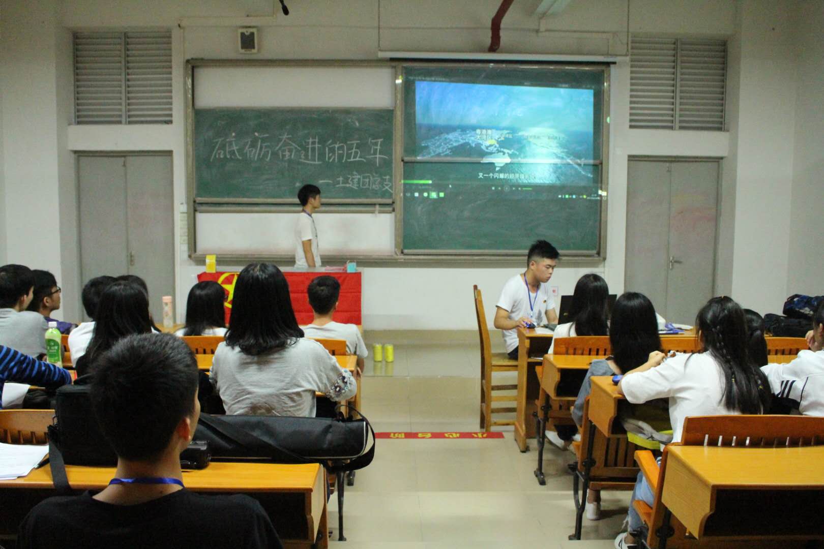 37BF28E805E3A4AA5A3BAD51EEF_8660E8B8_1EA20