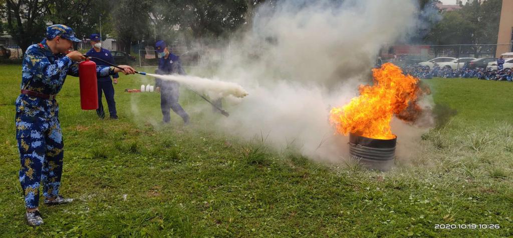 8532EBB2C2AE97004FDCEE43A1B_C1511F97_18562