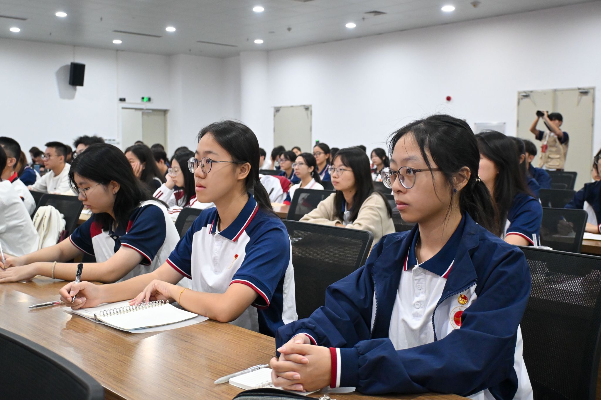 F17470525A9ECC2643D907552F2_6EB5B022_4ABF4