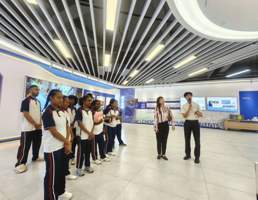 �������촴ҵ